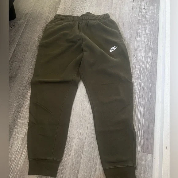 Nike Pants Olive Green Nike Men Sweatpants Poshmark